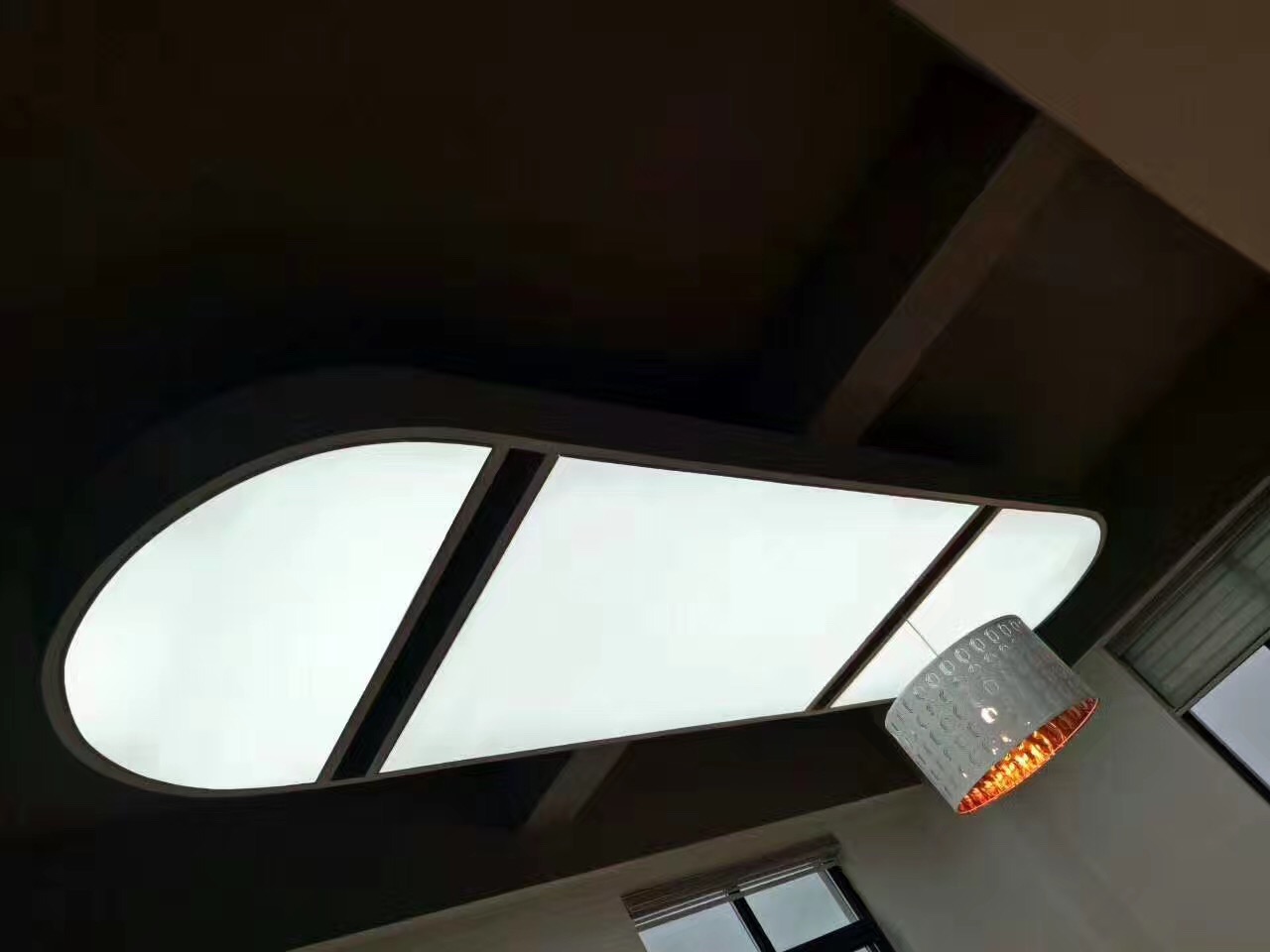 Translucent Shape Image